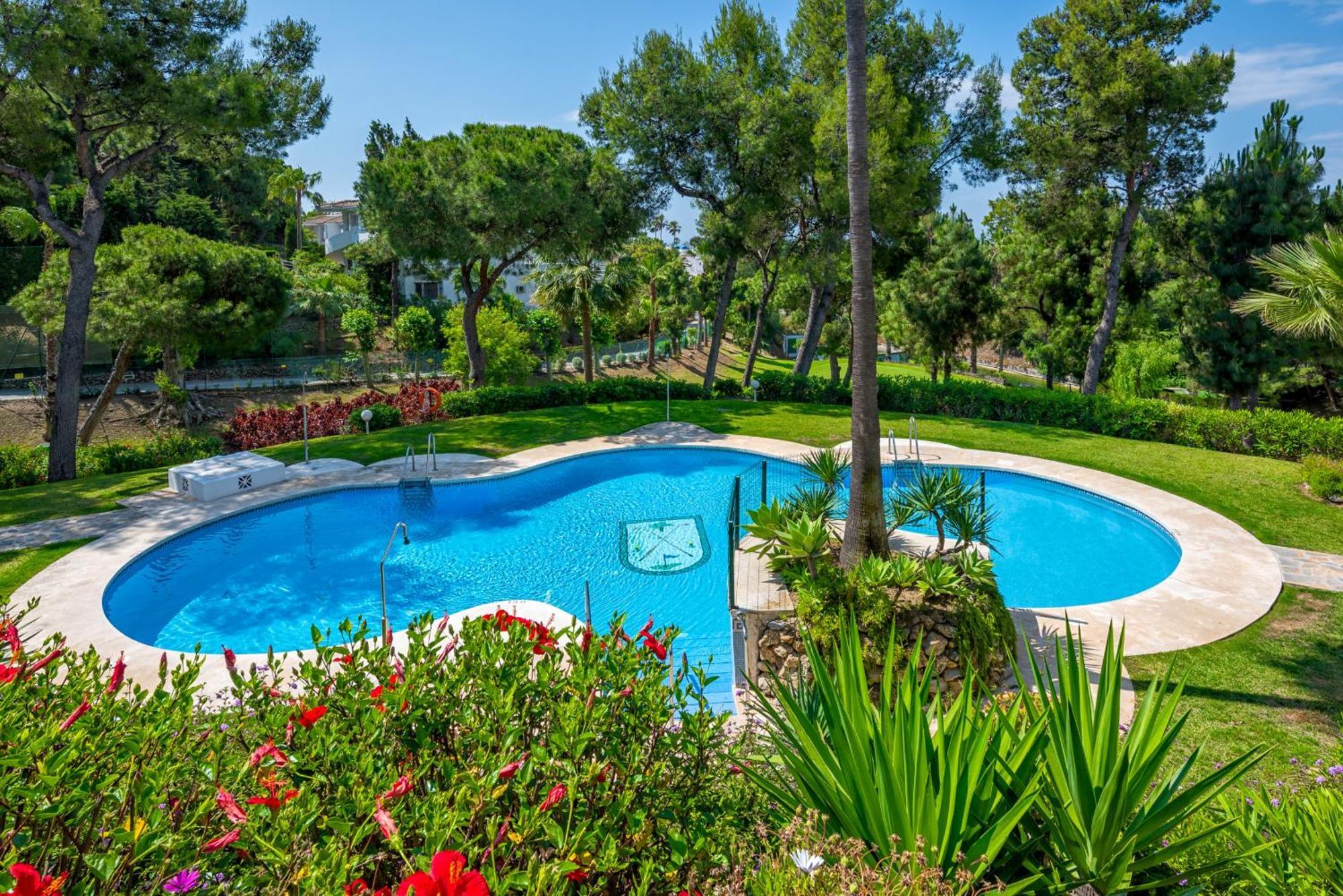 D01 Calahonda Golf - Apartment Sitio de Calahonda Bagian luar foto